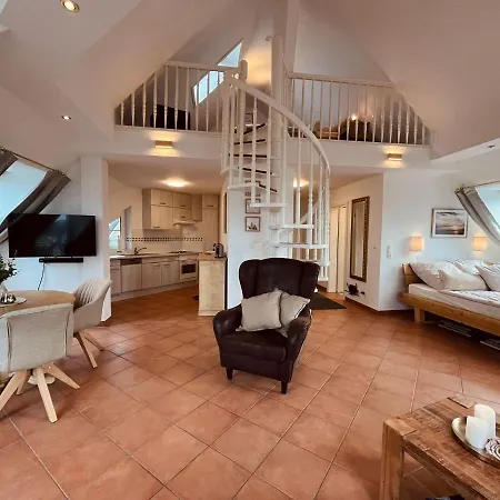 Villanelle - & Appartement *